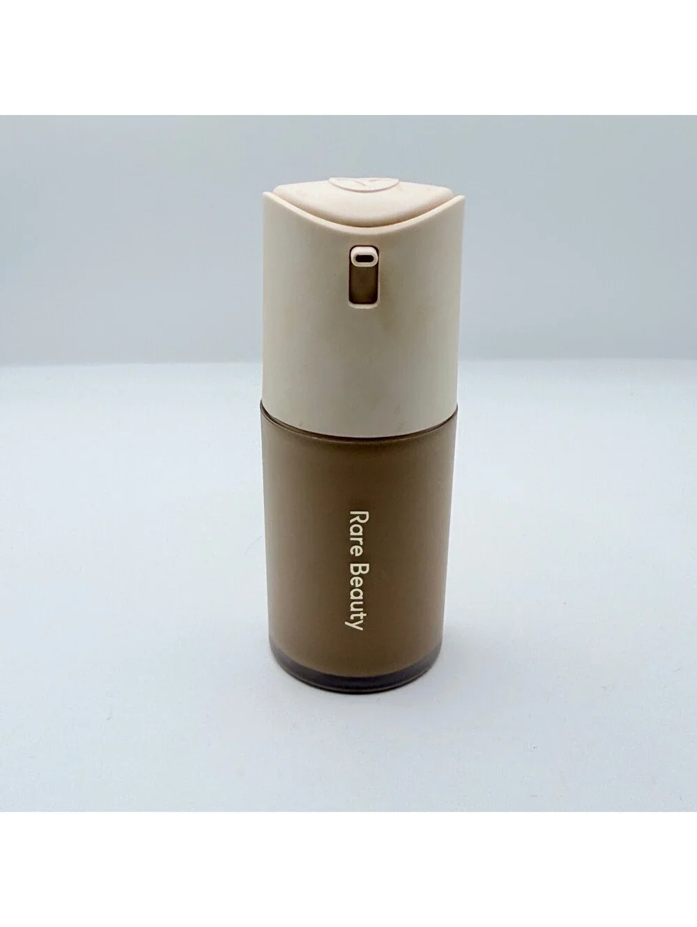 Rare Beauty True to Myself Matte Foundation #12 Light Warm
